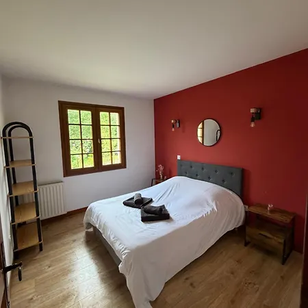 度假居 Maison Et Independant , 10 Personnes , 5 Min Des Lacs Et 10 Min De L'ocean 比斯卡罗斯